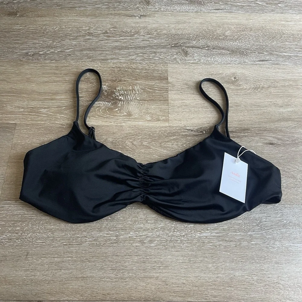 Andie Women's The Symi Adjustable Ruched Bikini Top Smooth Black Large NWT $78